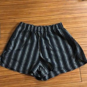 Brandy Melville Stripe cotton shorts